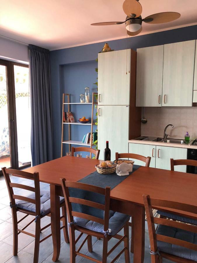 Appartement Light Blue House à Letojanni Extérieur photo